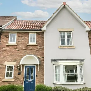 Arthurs Place Reighton